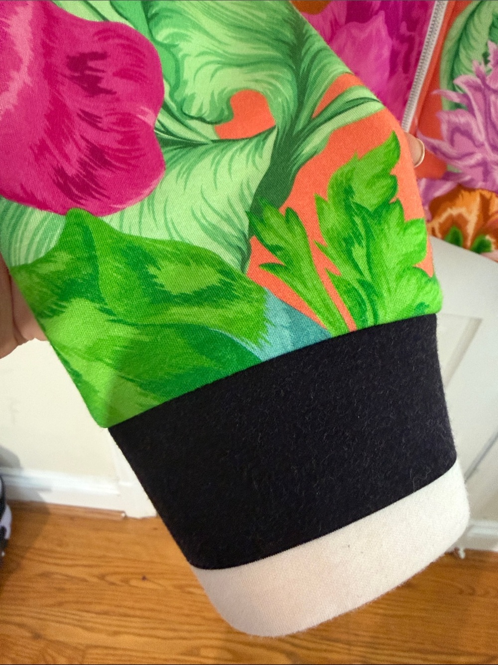 The Kit Bomber Cardigan Multi Iris Floral Zip Up Coral Size L | Retails $108 - Picture 3 of 9